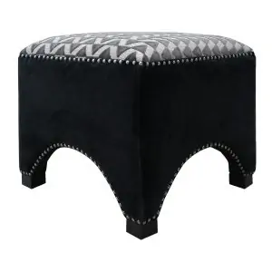Nando Black Poof