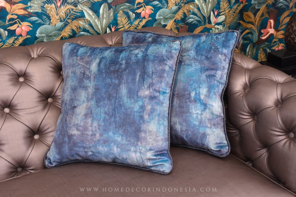 Home Decor Square Cushions Blue Abstract Motif
