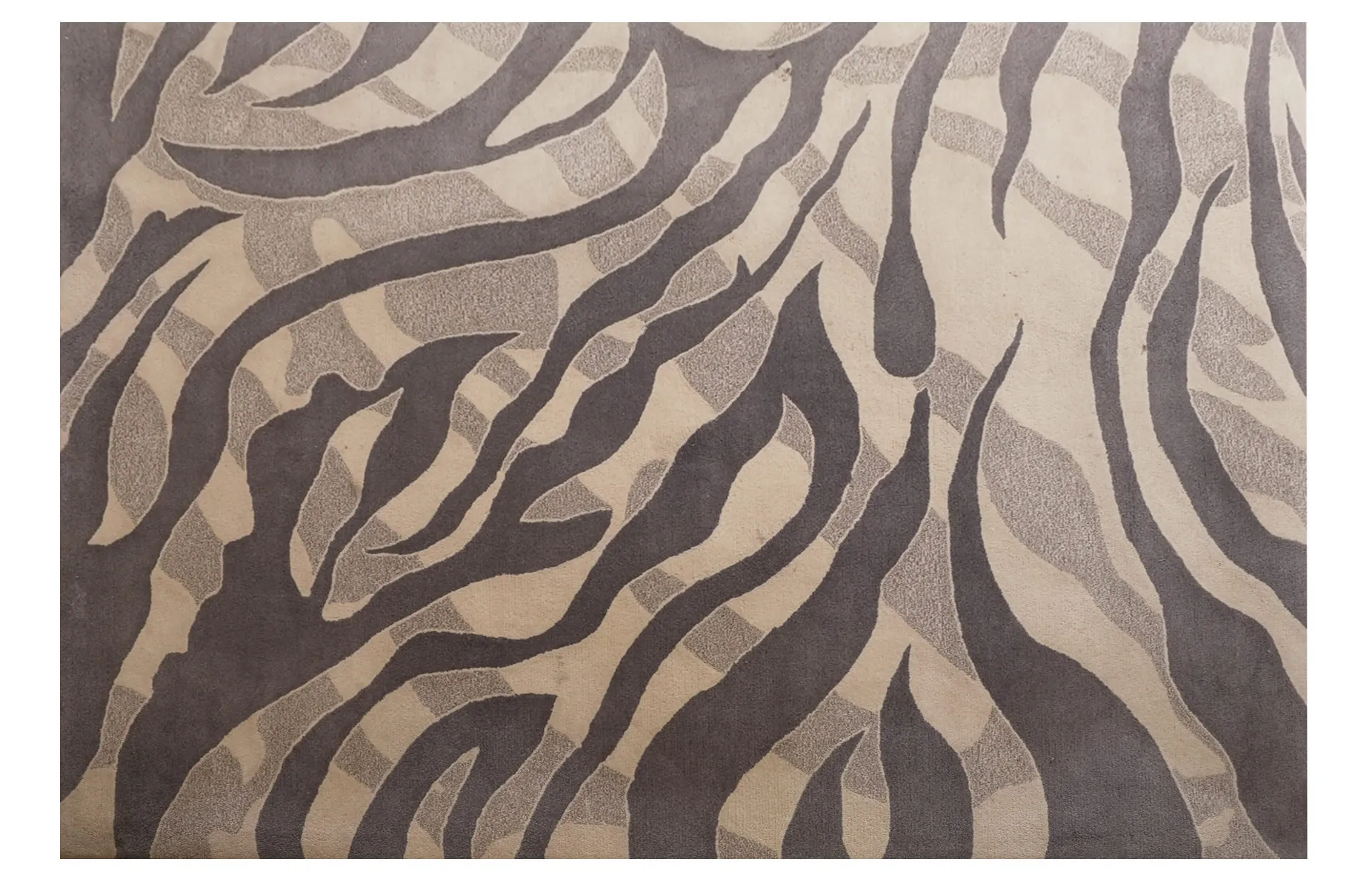 Basalt Rug (300 x 200)